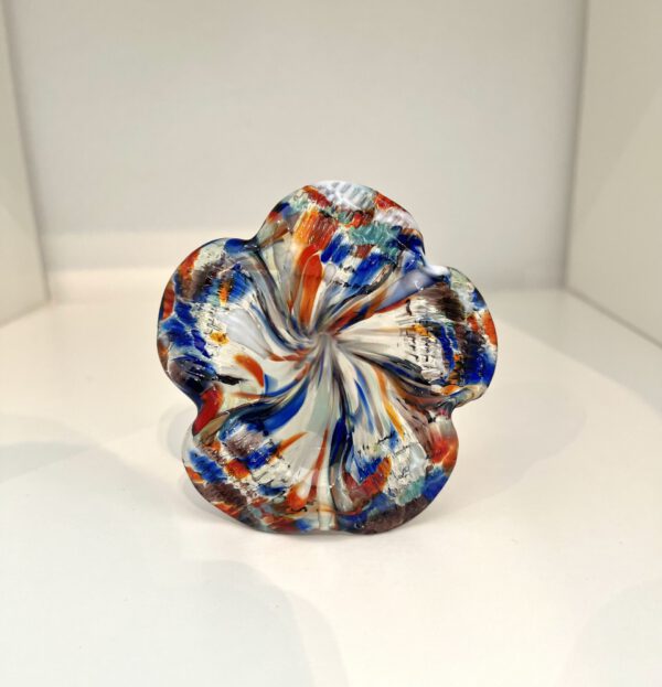 Glaskunst, multicolor bloem