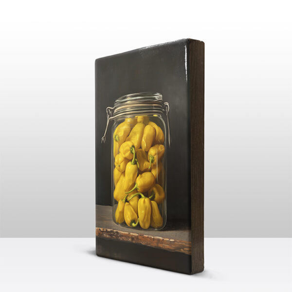 123. Gele pepers in een glazen pot op houten paneel(tje) - Afbeelding 5